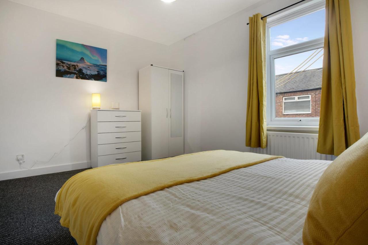 Freshly Renovated, Feels Like Home, Sleeps 3 Честер-ле-стріт Екстер'єр фото